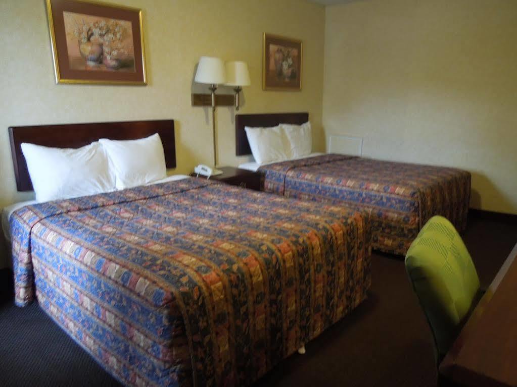 Budget Inn フォールズ・チャーチ エクステリア 写真