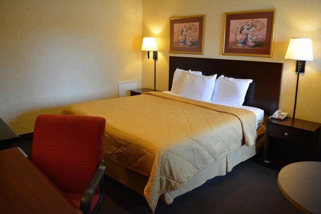 Budget Inn フォールズ・チャーチ エクステリア 写真