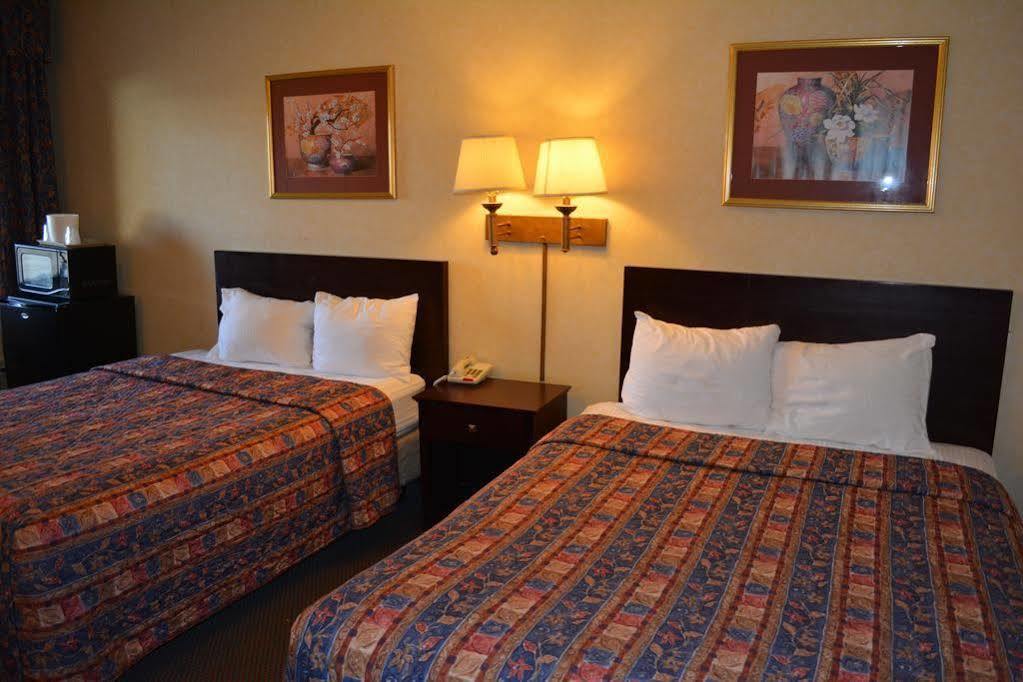 Budget Inn フォールズ・チャーチ エクステリア 写真